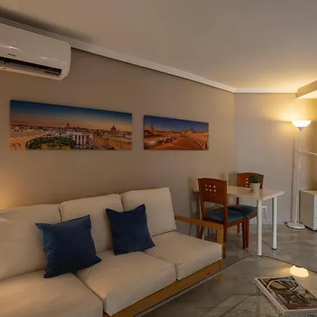 Luminosity Square Studio. Francos 14 Apartamento